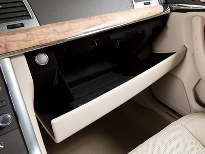 2012 Lincoln MKS 4dr Sdn 3.7L FWD