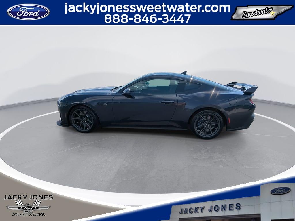 2025 Ford Mustang Dark Horse