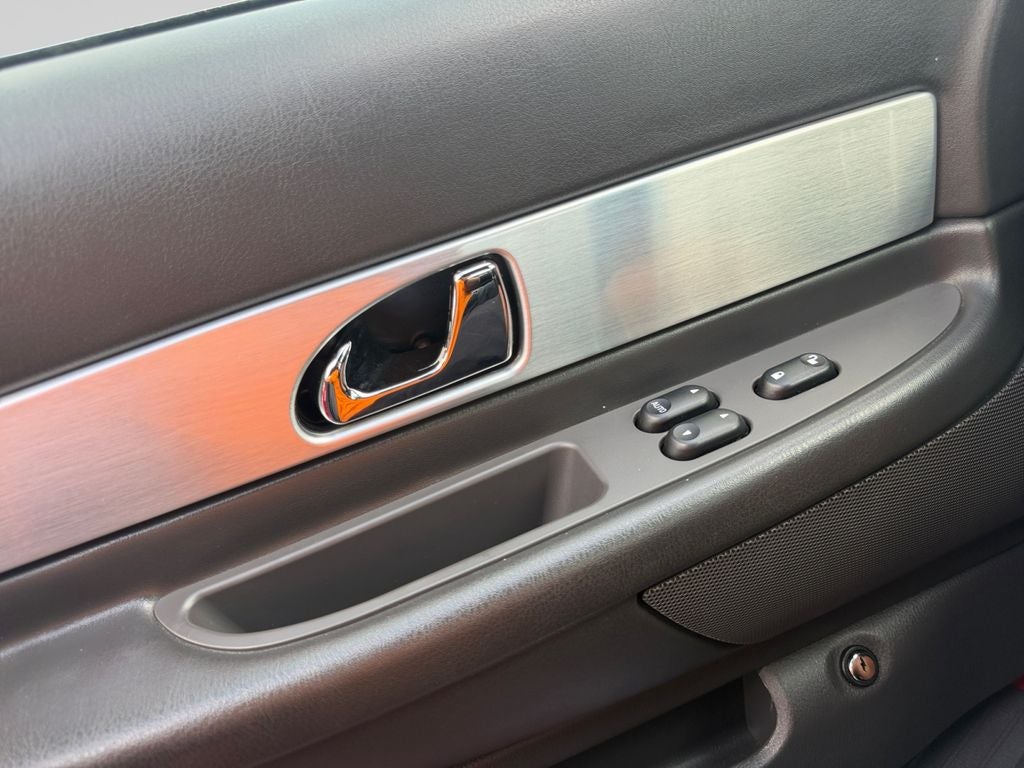 2002 Ford Thunderbird Base
