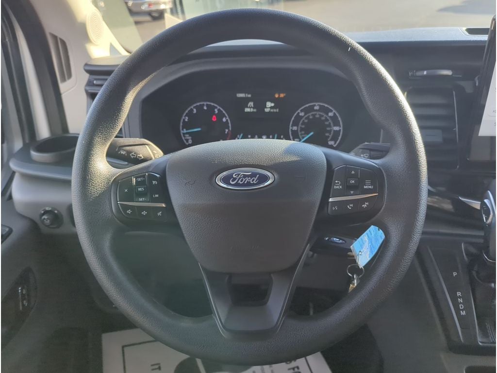 2025 Ford Transit Wagon XLT