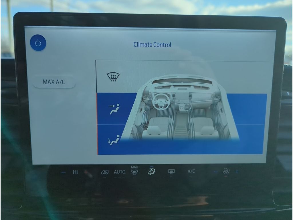 2025 Ford Transit Wagon XLT