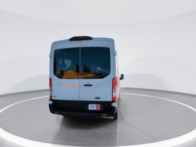 2025 Ford Transit Wagon XLT