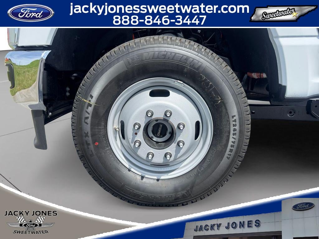 2026 Ford F-350 XL SKIRTED BED