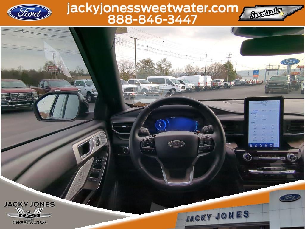 2023 Ford Explorer Platinum