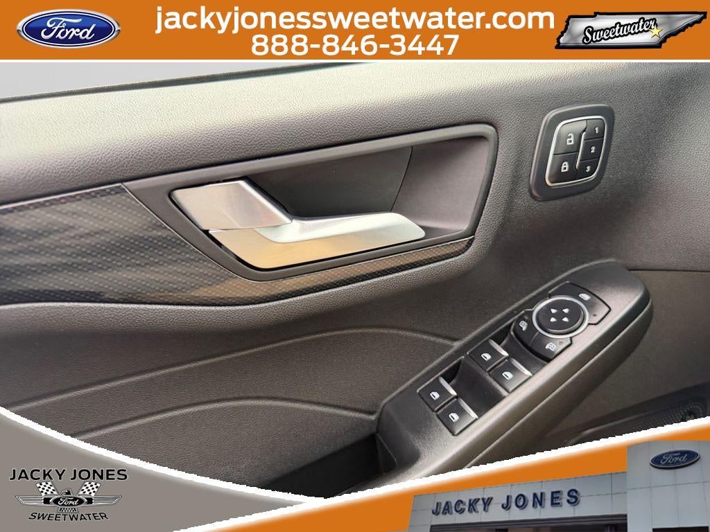 2024 Ford Escape ST-Line Elite