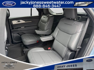 2027 Ford Explorer Active w/200A Pkg