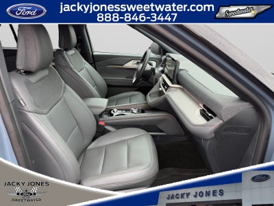 2027 Ford Explorer Active w/200A Pkg