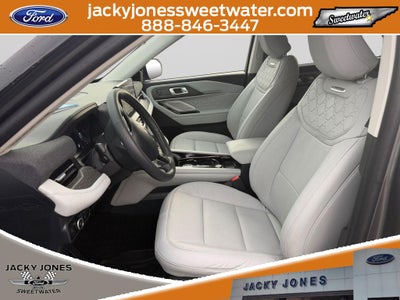 2025 Ford Explorer Platinum Ultimate Pkg