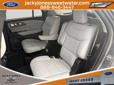 2025 Ford Explorer Platinum Ultimate Pkg