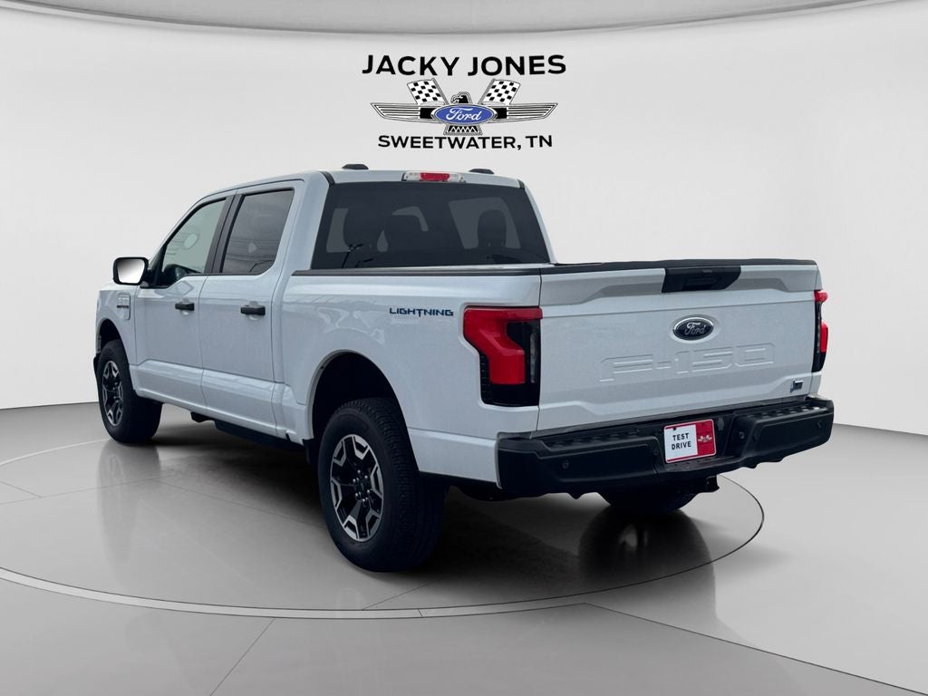 2023 Ford F-150 Lightning Pro