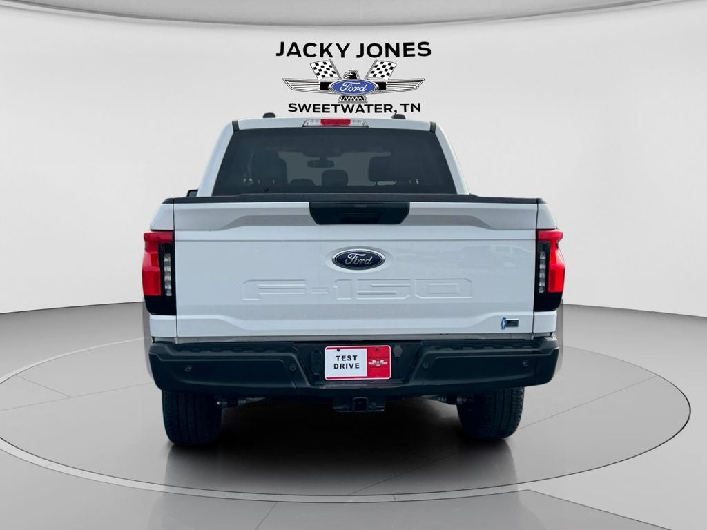 2023 Ford F-150 Lightning Pro