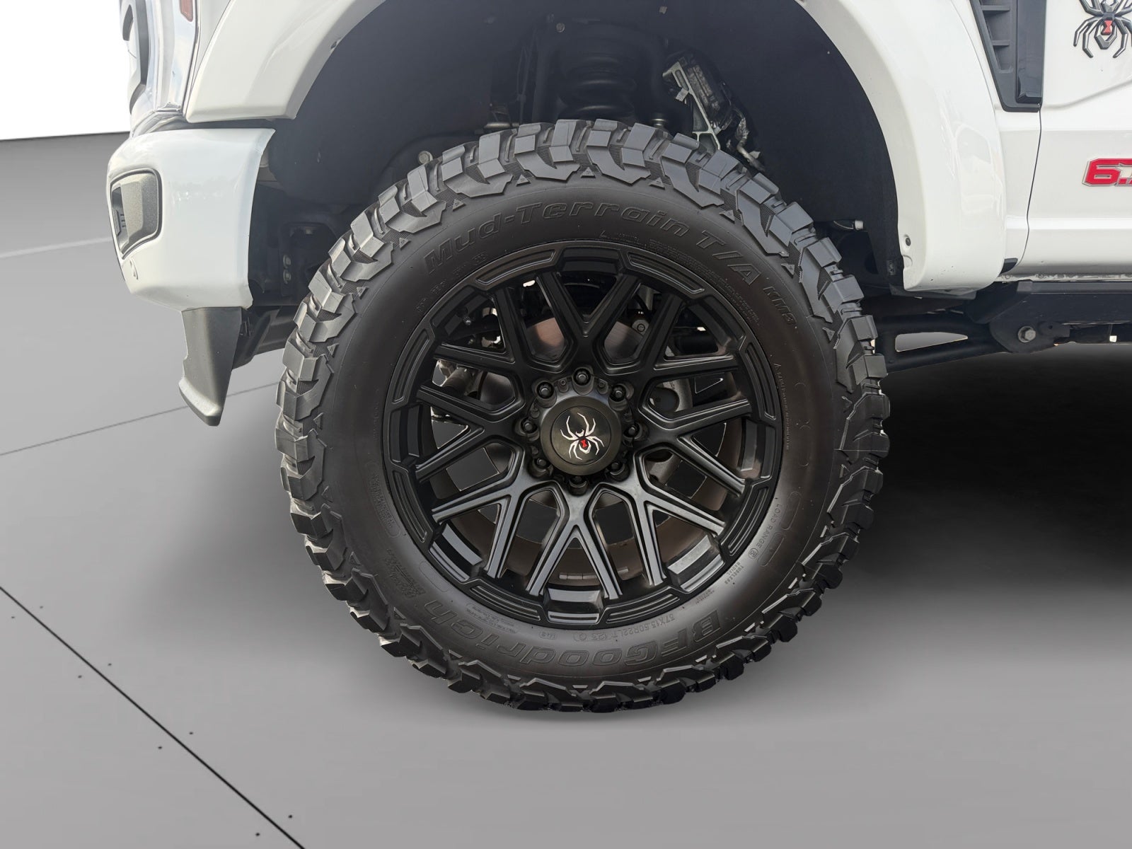 2024 Ford F-250 LARIAT BLACK WIDOW