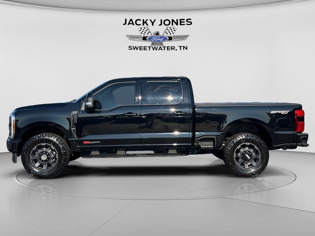 2024 Ford F-350 LARIAT