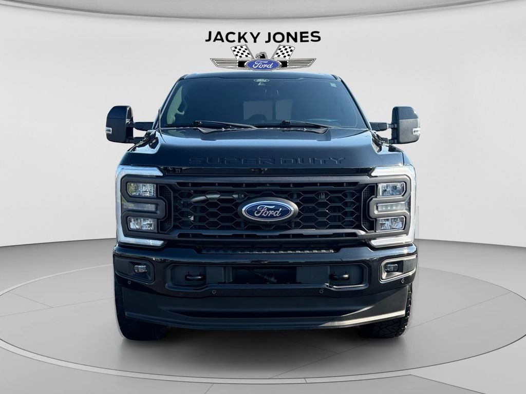 2024 Ford F-350 LARIAT