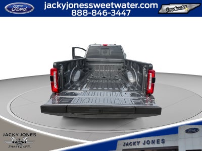2027 Ford F-350 LARIAT