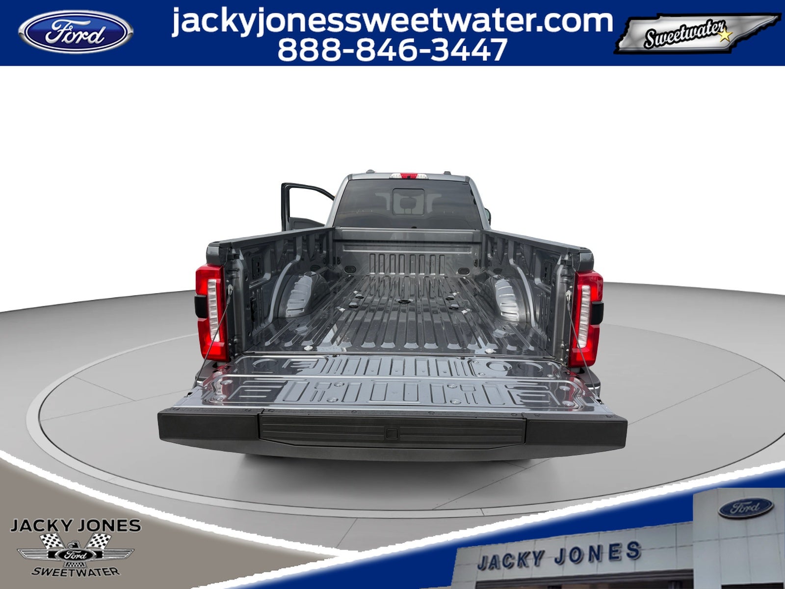 2027 Ford F-350 LARIAT