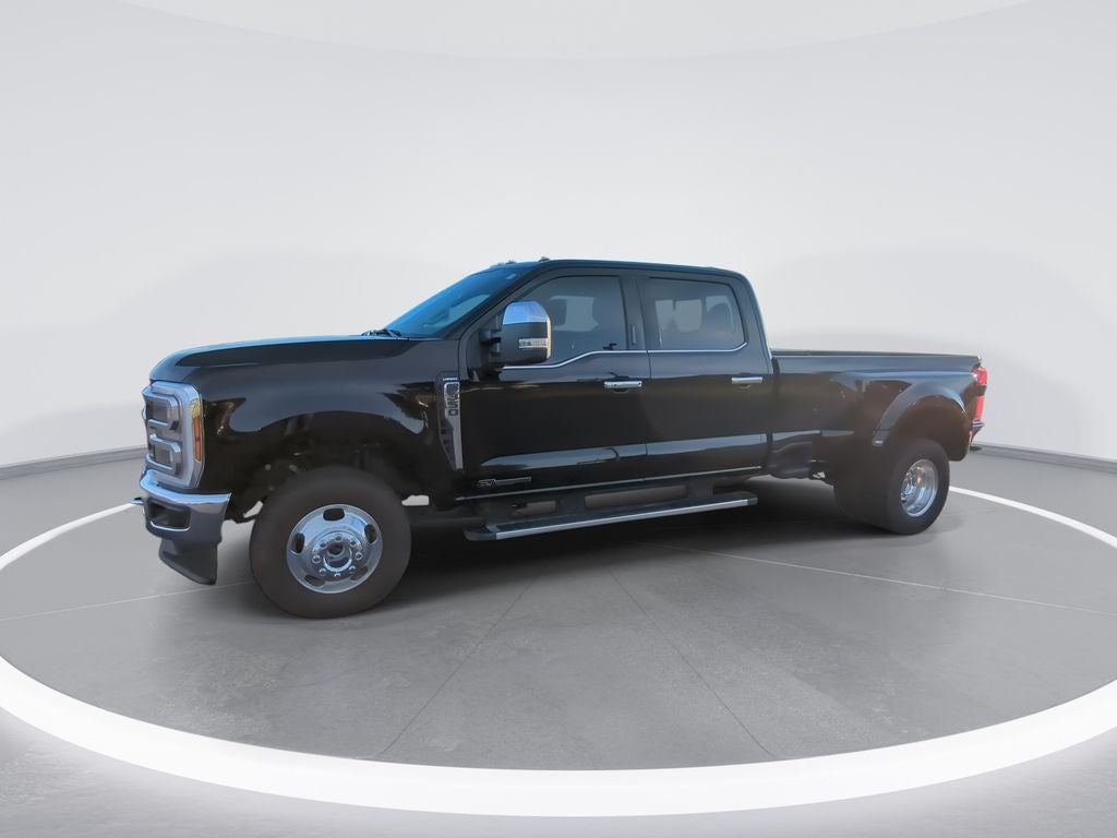 2024 Ford F-350 LARIAT