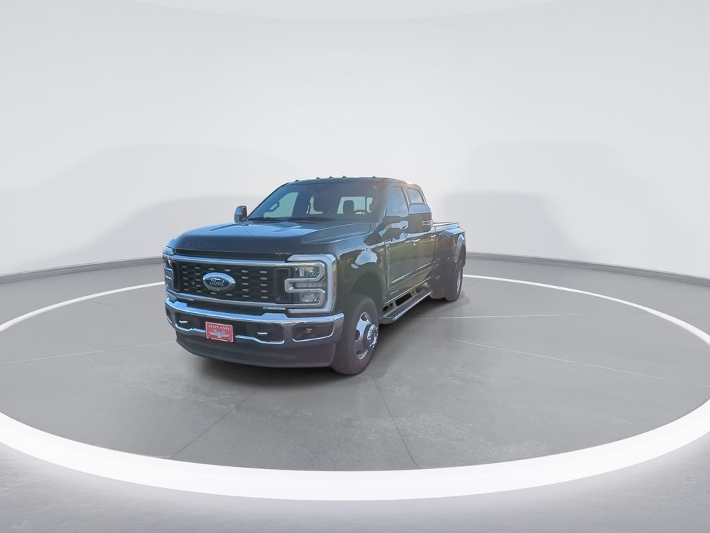 2024 Ford F-350 LARIAT