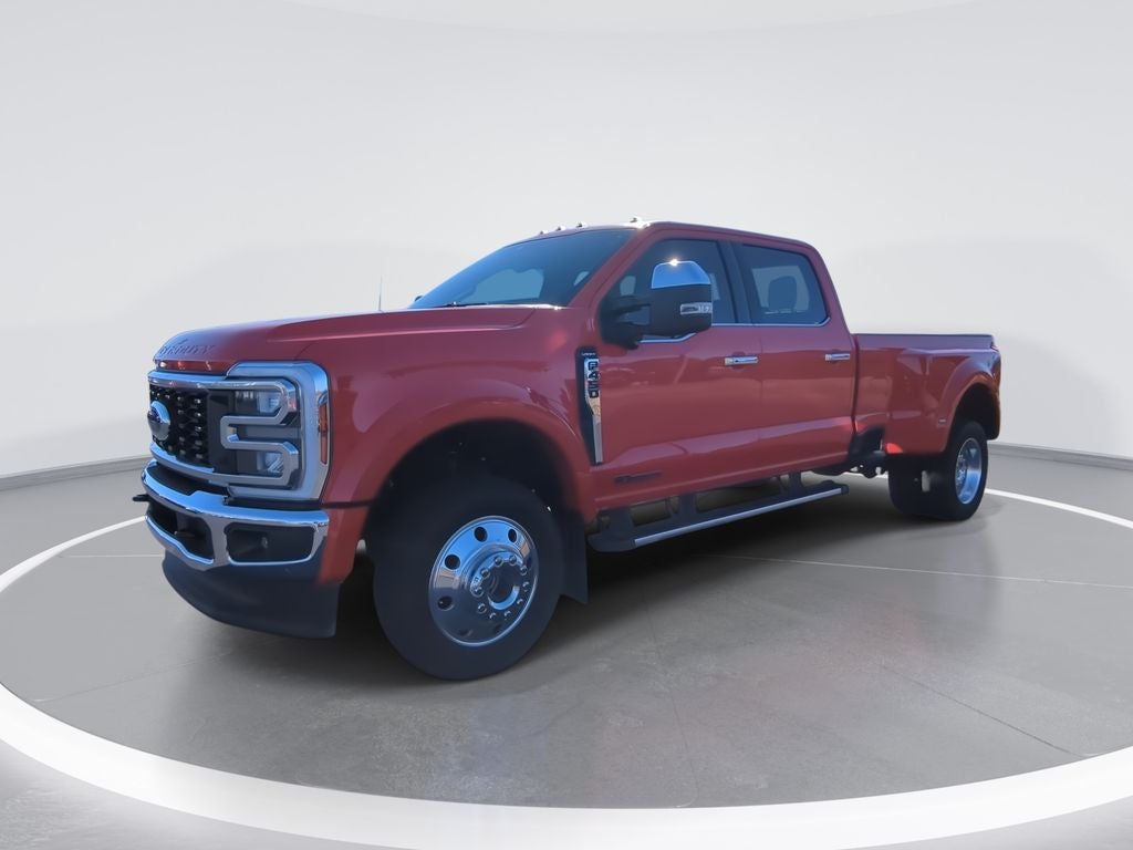 2025 Ford F-450 LARIAT