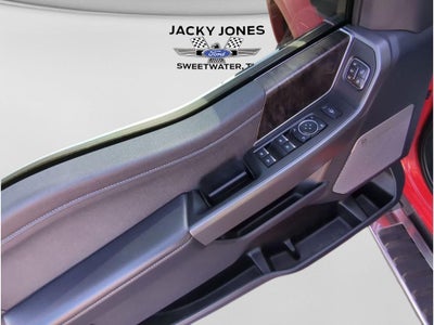 2025 Ford F-450 LARIAT