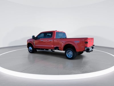 2025 Ford F-450 LARIAT