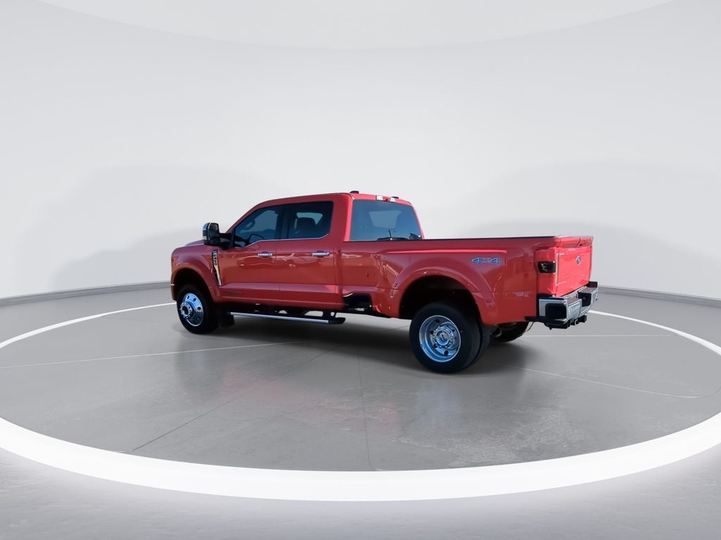 2025 Ford F-450 LARIAT