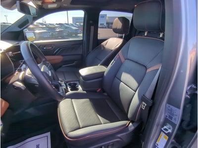 2024 GMC Canyon 4WD AT4