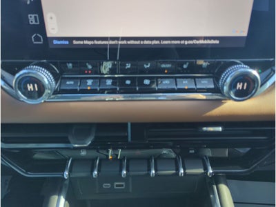 2024 GMC Canyon 4WD AT4