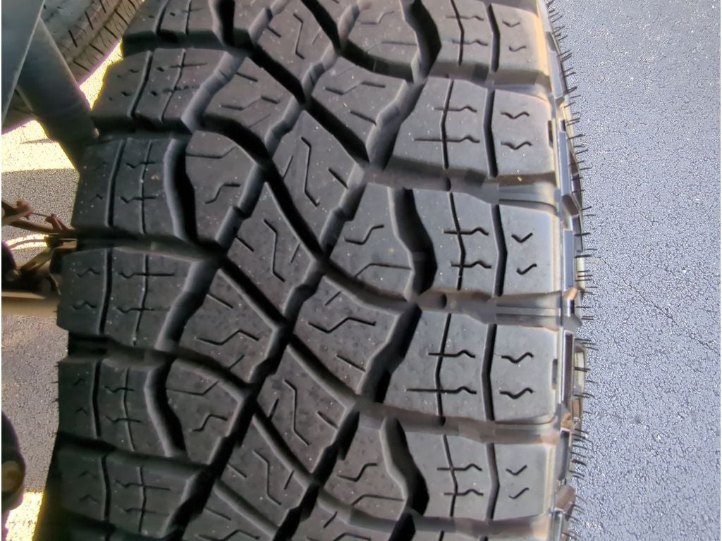 2024 GMC Canyon 4WD AT4