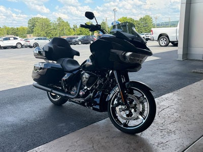 2025 Harley-Davidson FLTRX Base