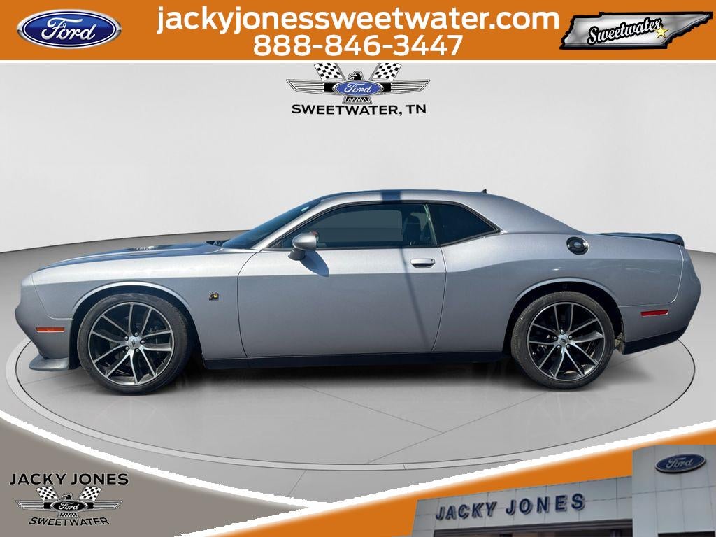 2017 Dodge Challenger 392 Hemi Scat Pack Shaker