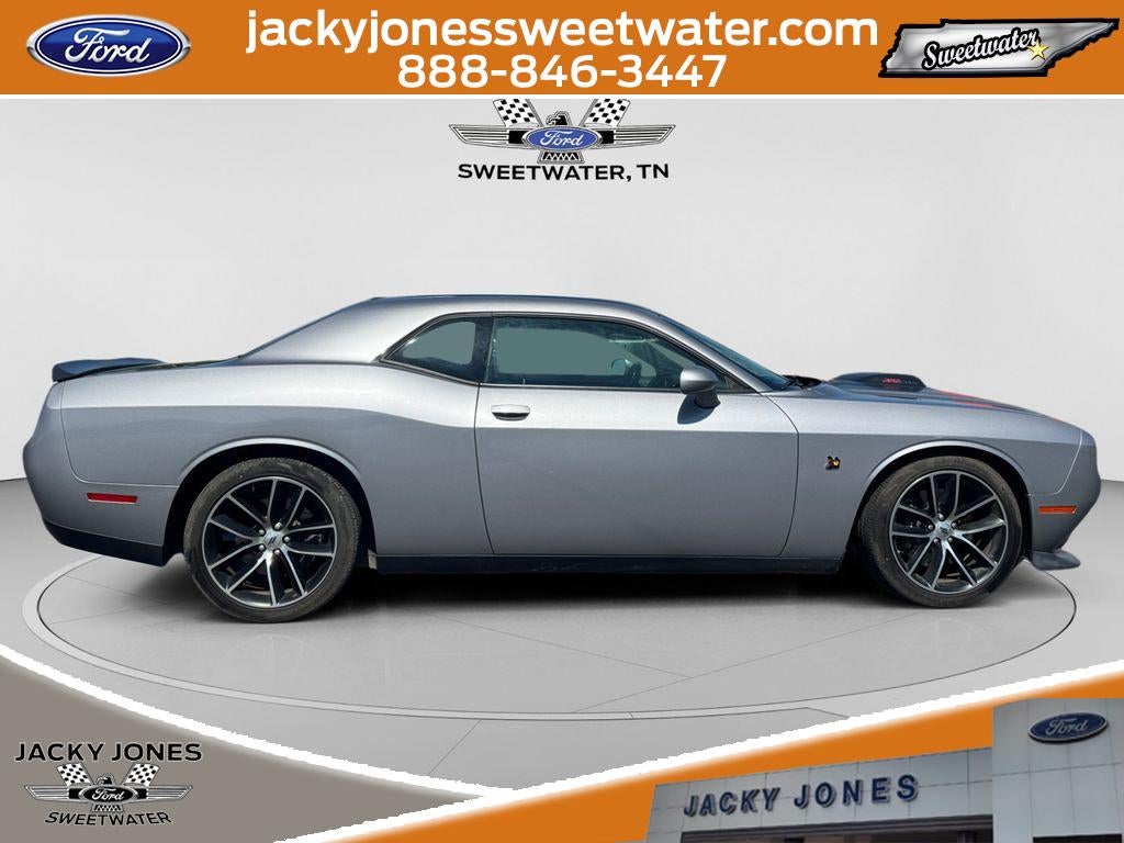 2017 Dodge Challenger 392 Hemi Scat Pack Shaker