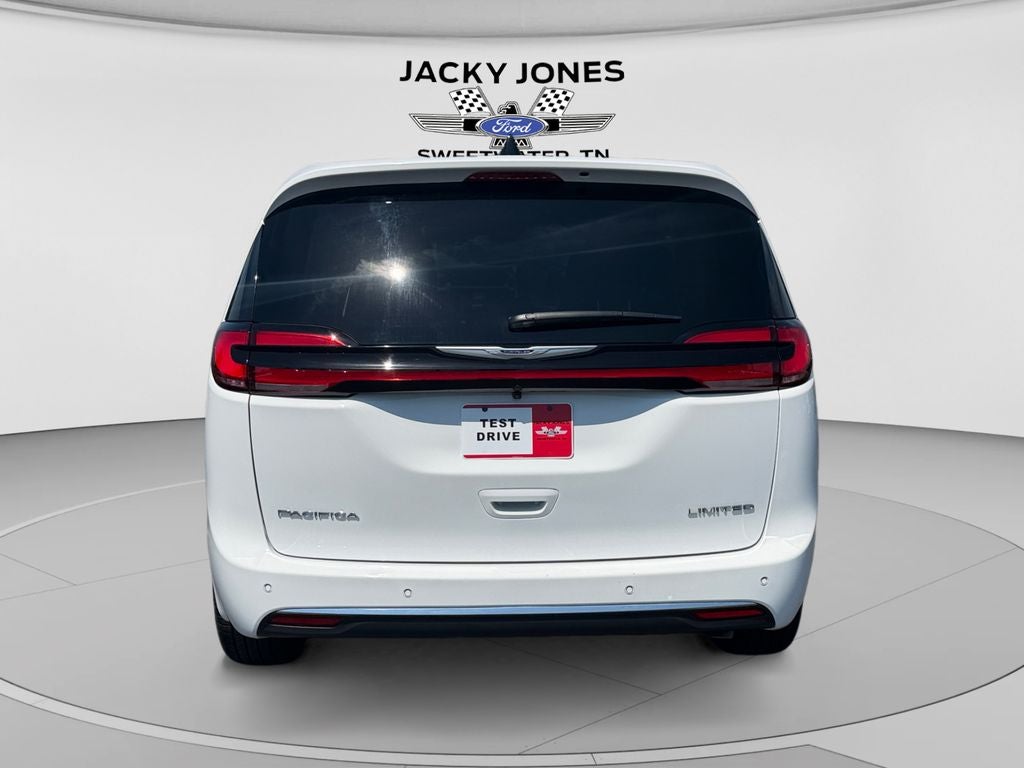 2026 Chrysler Pacifica Limited
