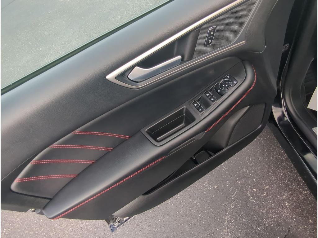 2024 Ford Edge ST-Line