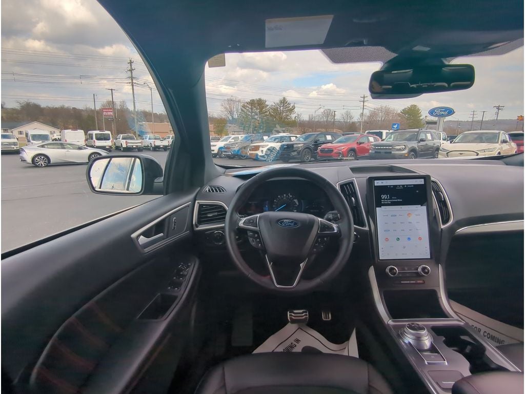 2024 Ford Edge ST-Line
