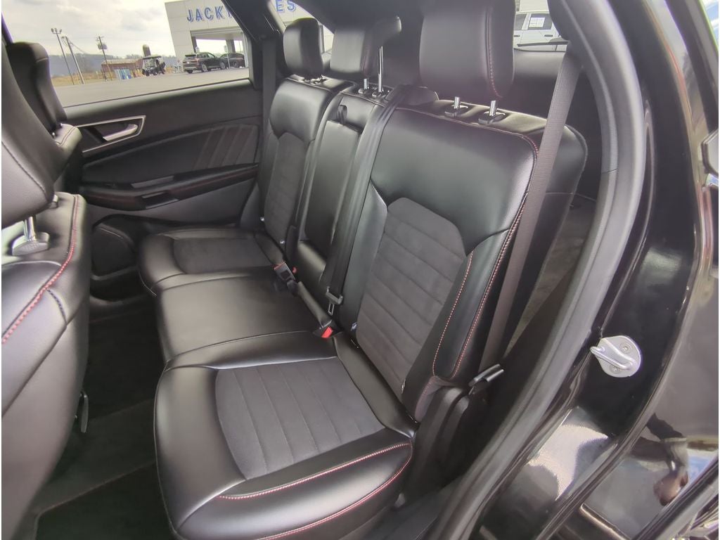 2024 Ford Edge ST-Line