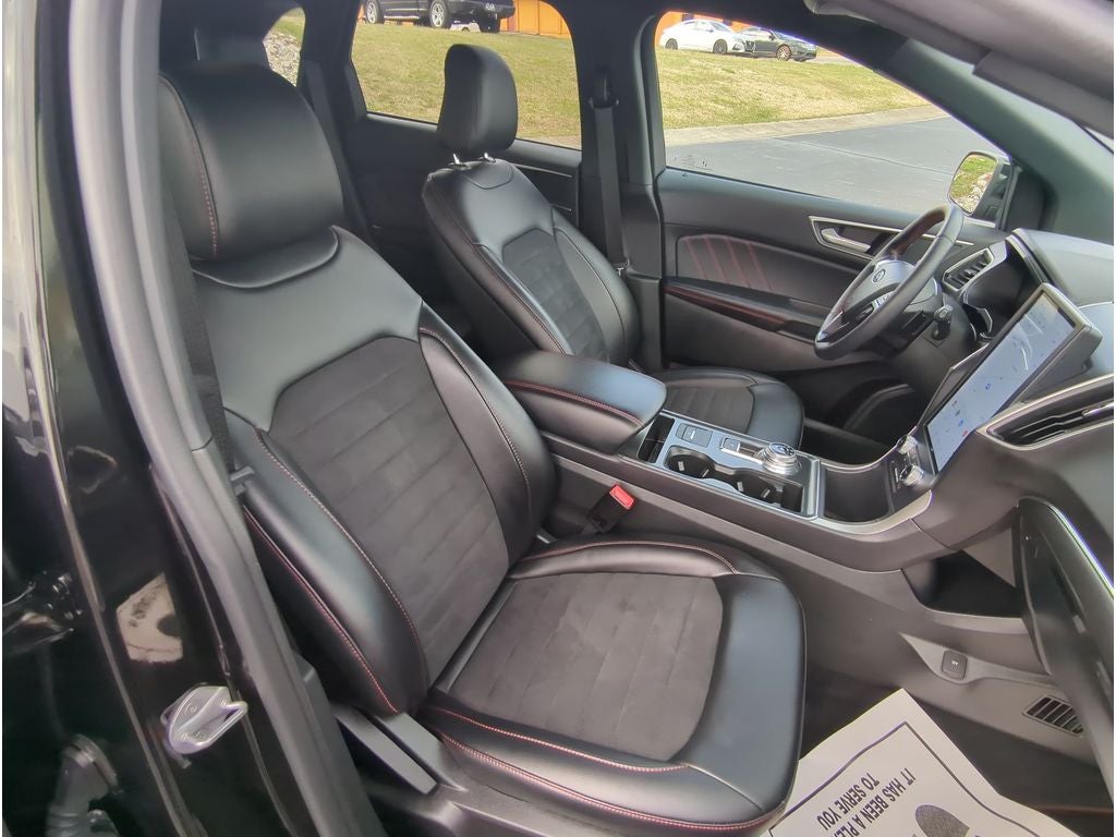 2024 Ford Edge ST-Line