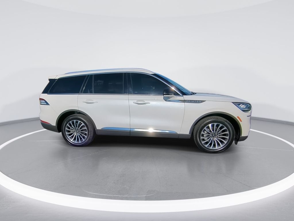 2022 Lincoln Aviator Standard