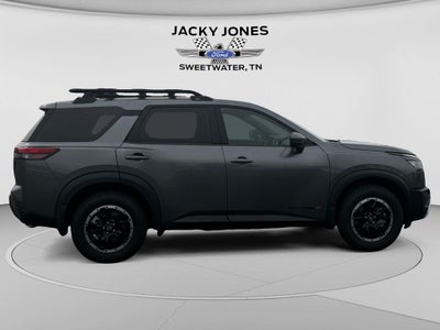 2025 Nissan Pathfinder Rock Creek