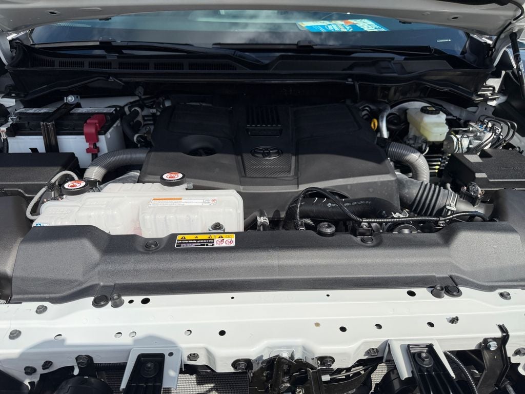 2025 Toyota Tundra SR5