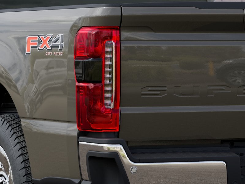 2027 Ford Super Duty F350 4X4CREW/CS