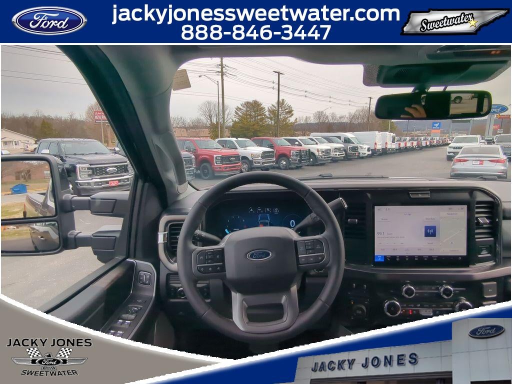 2026 Ford Super Duty F-350® Lariat®