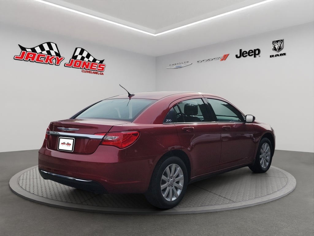 2013 Chrysler 200 Touring
