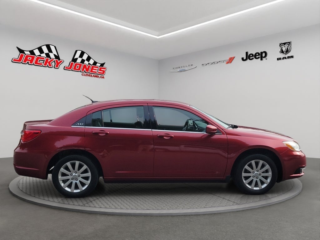 2013 Chrysler 200 Touring