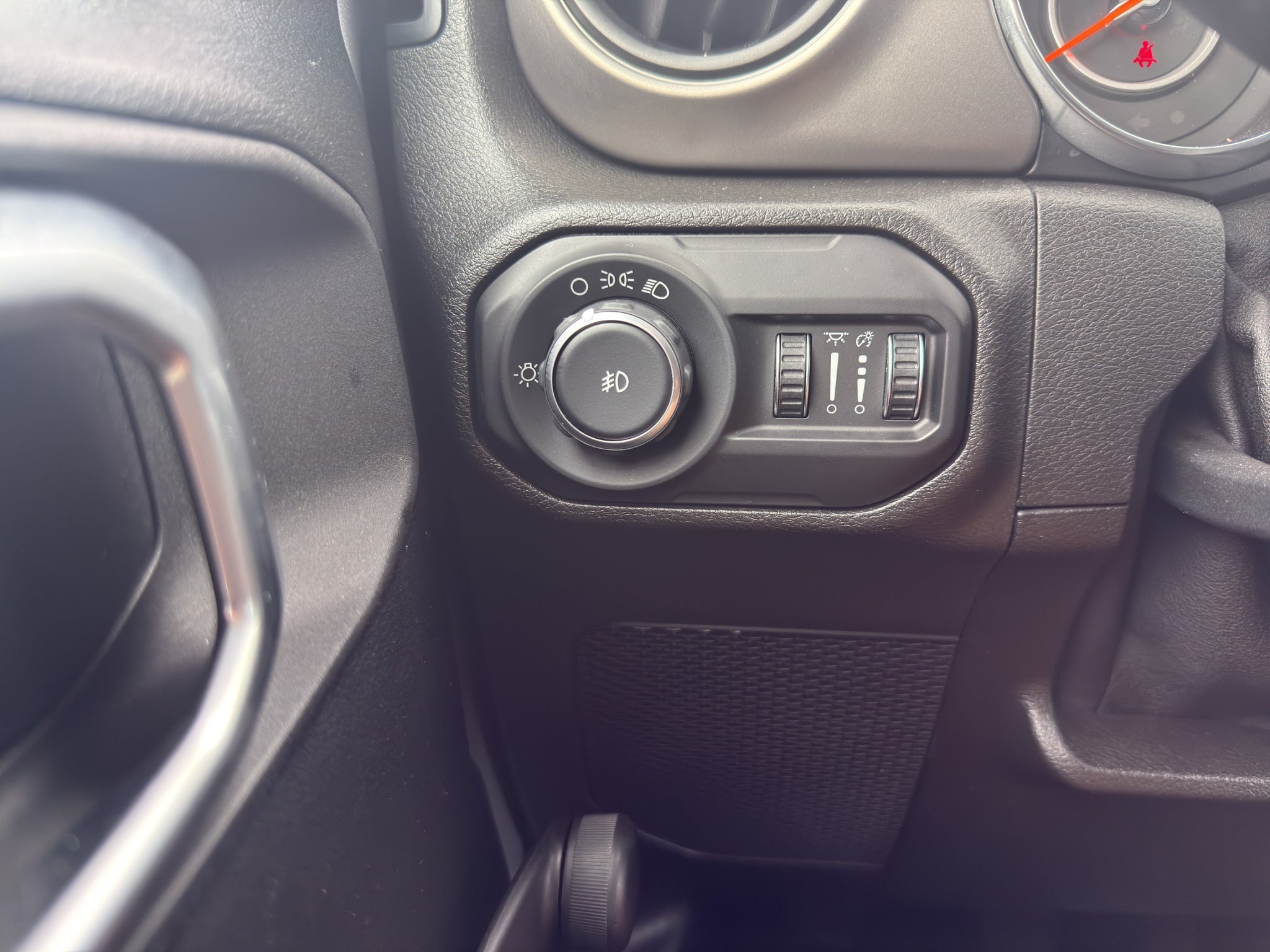 2019 Jeep Wrangler Sport