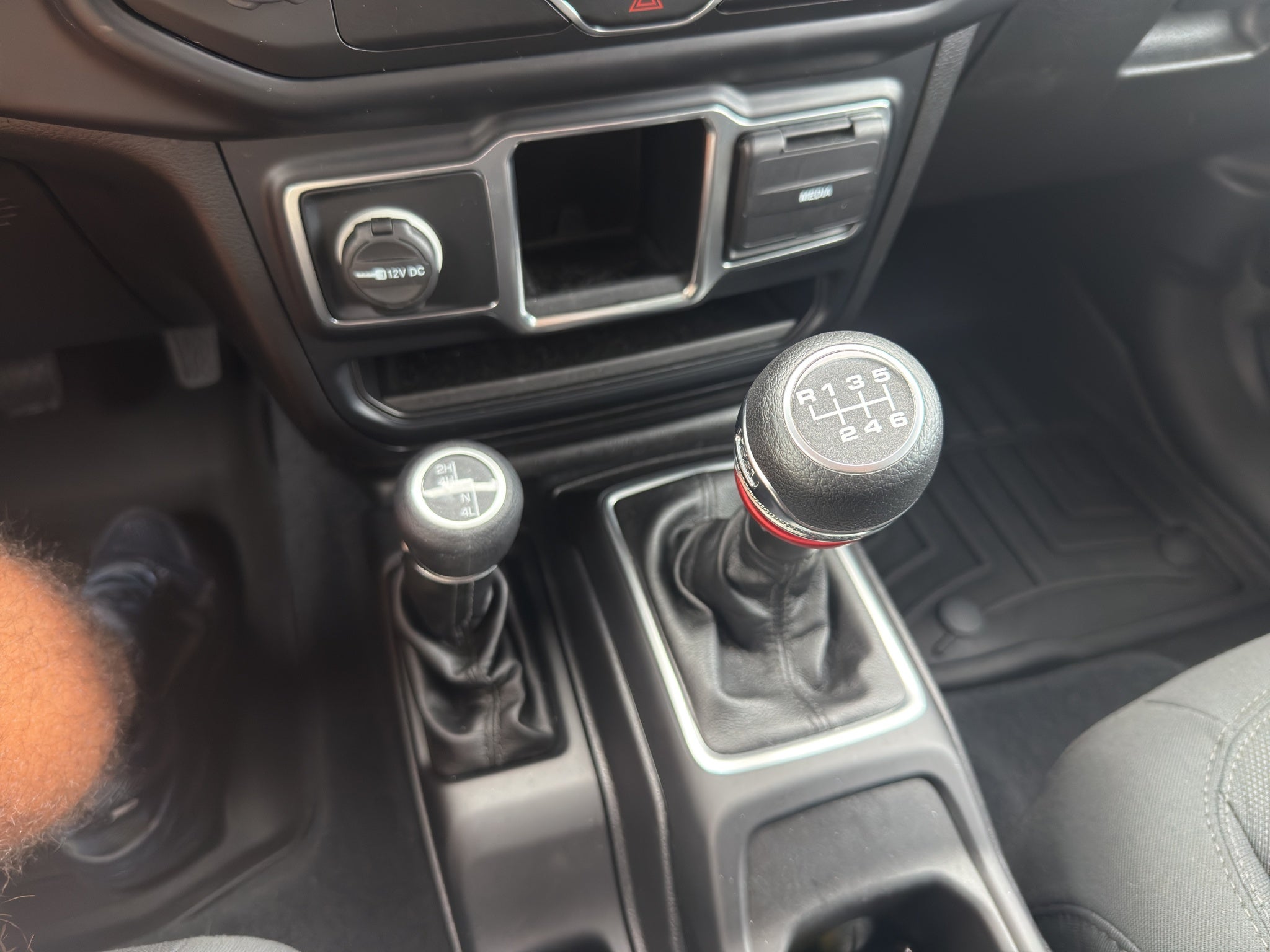 2019 Jeep Wrangler Sport