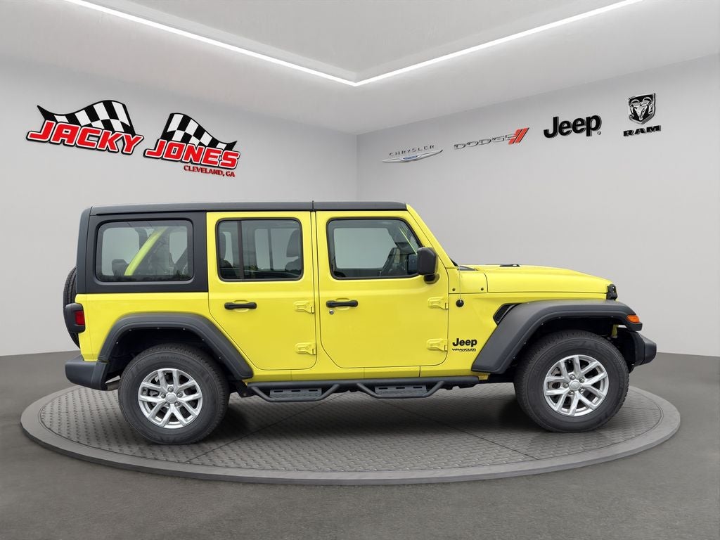 2022 Jeep Wrangler Unlimited Sport