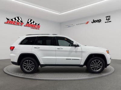 2019 Jeep Grand Cherokee Laredo E