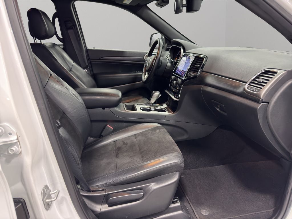 2019 Jeep Grand Cherokee Laredo E