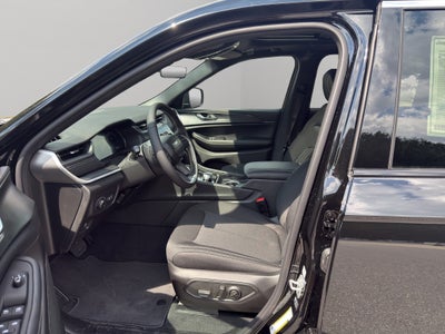 2027 Jeep Grand Cherokee Laredo X